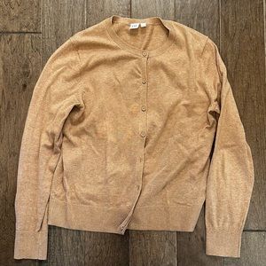 GAP Camel Cardigan. Size Large.